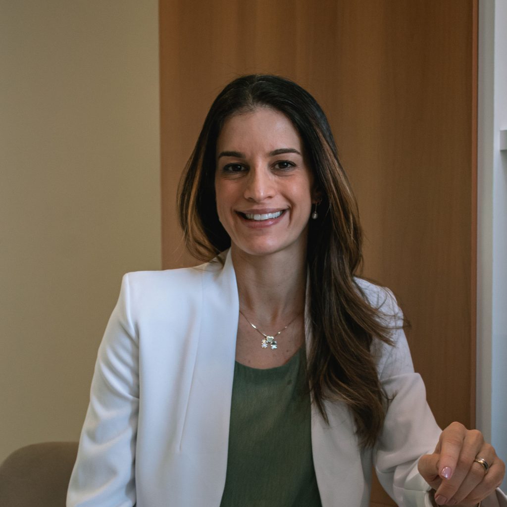 médica proctologista dra andrea pecci proctologista em são paulo